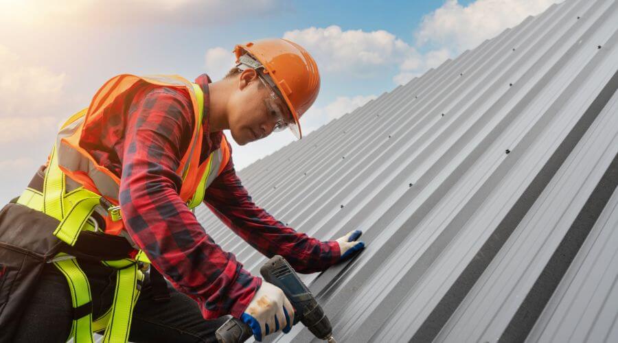 Professional Emergency Roof Repairs services in Newtown, VA